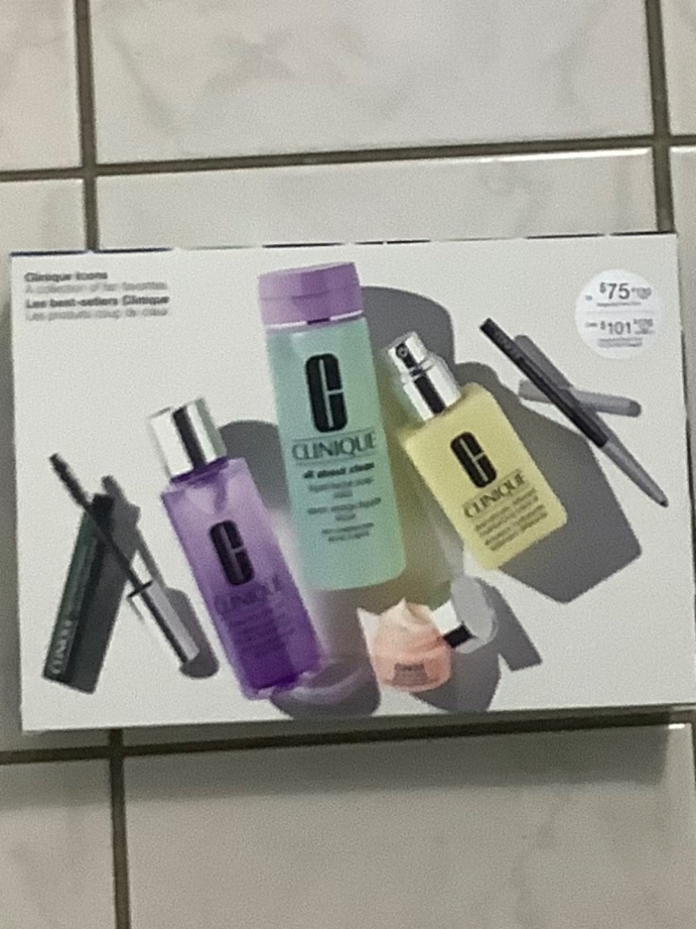 Clinique Icons Collection BNIB Valued $176.